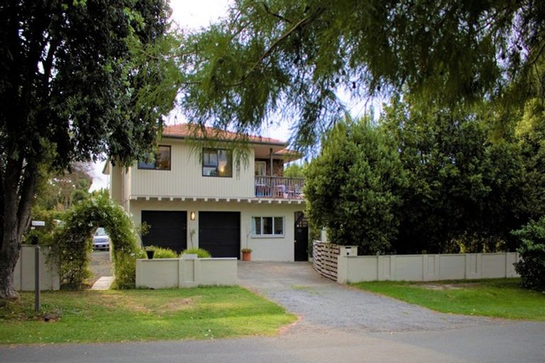 Photo of property in 43 Kuku Street, Te Awanga, 4102