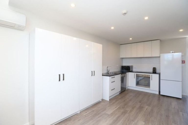 Photo of property in 104/1 Village Quarter Lane, Frankton, Hamilton, 3204