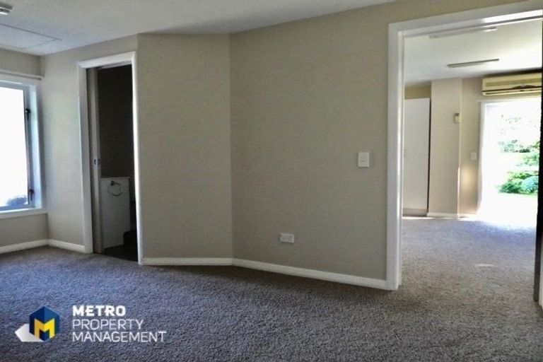 Photo of property in 44 Larnach Road, Waverley, Dunedin, 9013