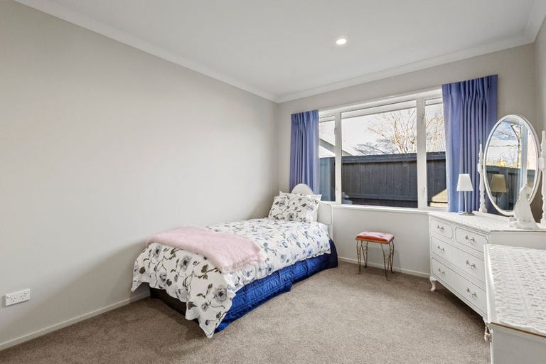 Photo of property in 18 Woodhurst Drive, Casebrook, Christchurch, 8051