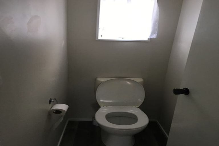 Photo of property in 30 Karen Crescent, Dinsdale, Hamilton, 3204