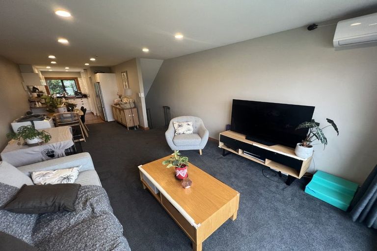 Photo of property in 165 Grant Road, Thorndon, Wellington, 6011