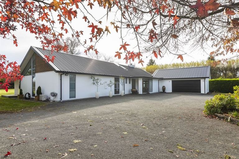 Photo of property in 569 Johns Road, Harewood, Christchurch, 8051