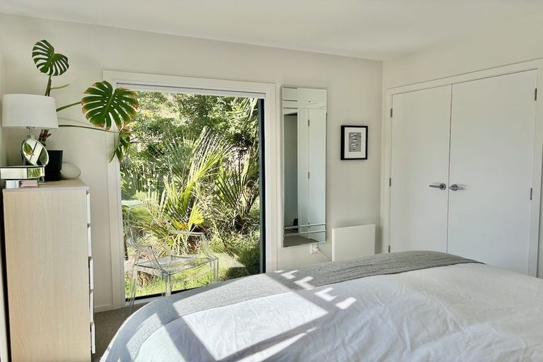 Photo of property in 89 Totara Road, Miramar, Wellington, 6022