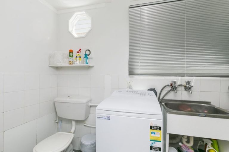 Photo of property in 43 Tirangi Road, Rongotai, Wellington, 6022