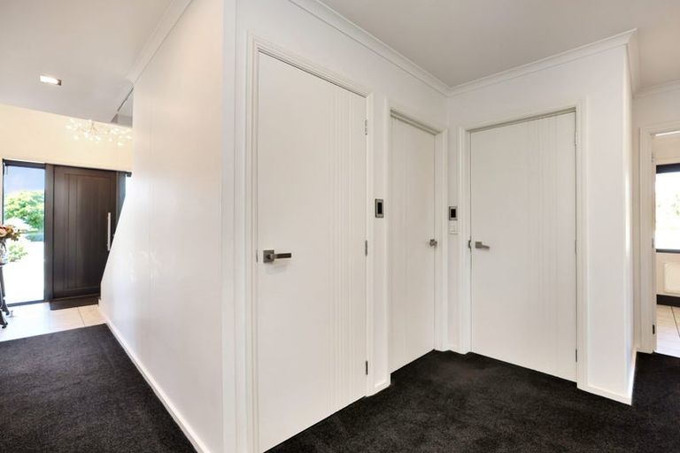 Photo of property in 2 Ludlow Drive, Huntingdon, Ashburton, 7774