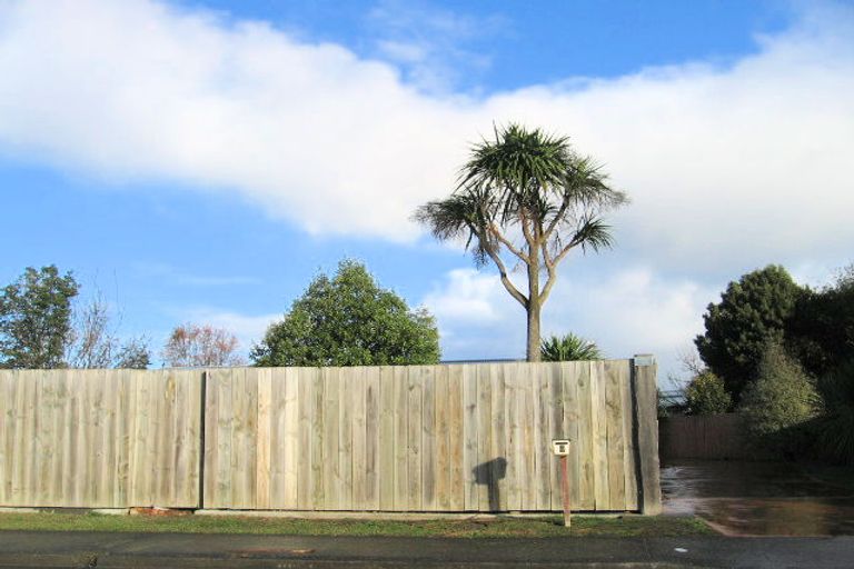 Photo of property in 9 Livingstone Road, Flaxmere, Hastings, 4120