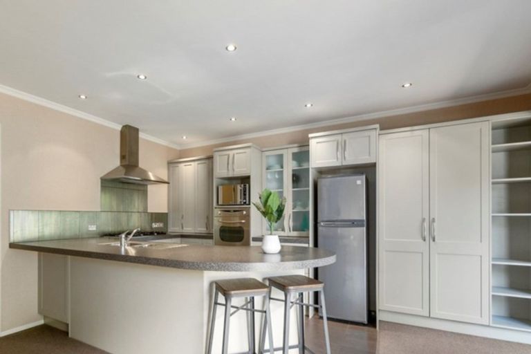 Photo of property in 10 Dittmer Drive, Awapuni, Palmerston North, 4412