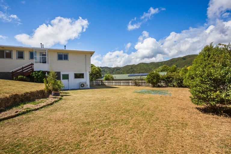 Photo of property in 14 Naseby Grove, Wainuiomata, Lower Hutt, 5014