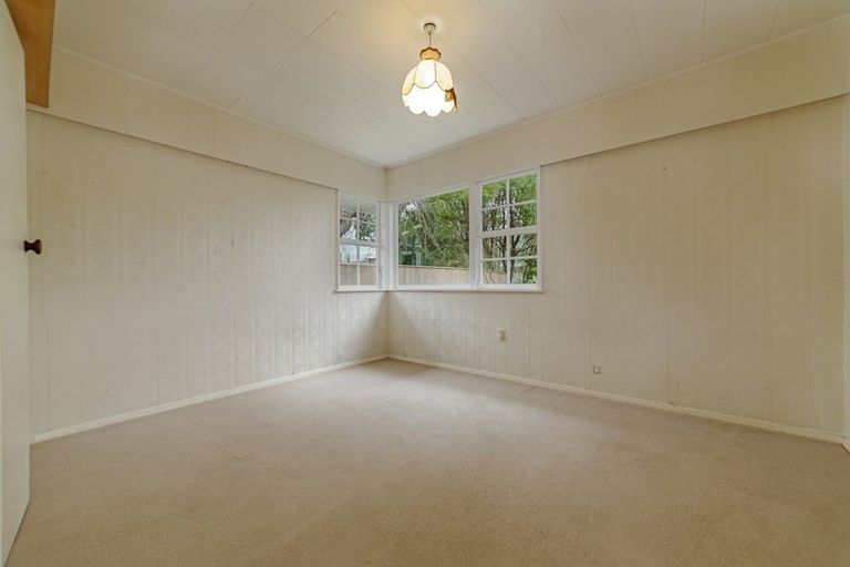 Photo of property in 69 Churchill Avenue, Hokowhitu, Palmerston North, 4410