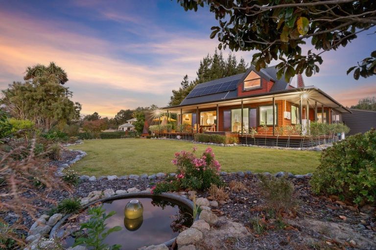 Photo of property in 197 Lees Pakaraka Road, Te Ore Ore, Masterton, 5886