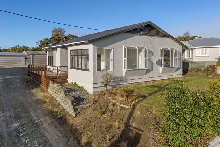 Photo of property in 52 Frances Street, Balclutha, 9230