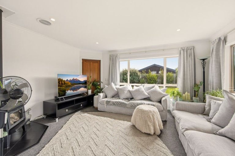 Photo of property in 10 Missy Crescent, Mount Pisa, Cromwell, 9383