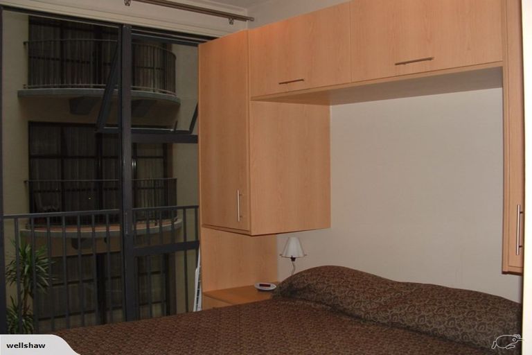 Photo of property in Atrium Towers, 154 The Terrace, Wellington Central, Wellington, 6011