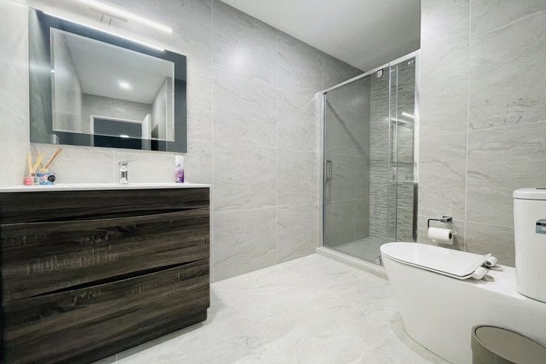 Photo of property in 10b George Street, Mangere East, Auckland, 2024