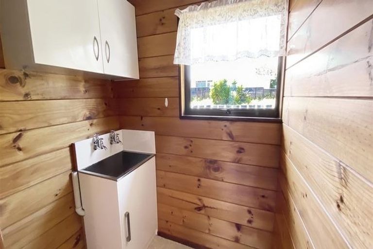 Photo of property in 14a Mckenzie Road, Owhata, Rotorua, 3010