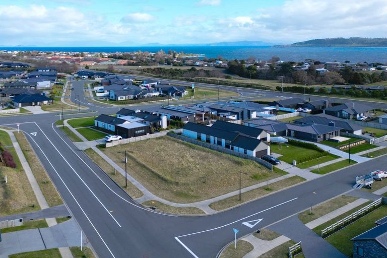 Photo of property in 3 Tuapapa Road, Wharewaka, Taupo, 3330