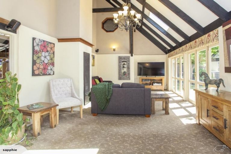 Photo of property in 457a College Street, Hokowhitu, Palmerston North, 4410