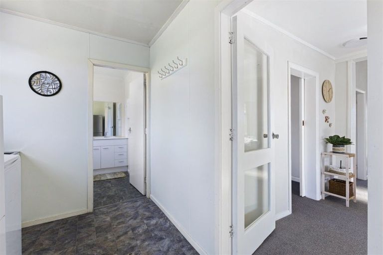 Photo of property in 59 Romilly Street, Westport, 7825