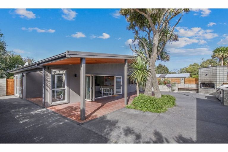 Photo of property in 33 Burnett Street, Oxford, 7430