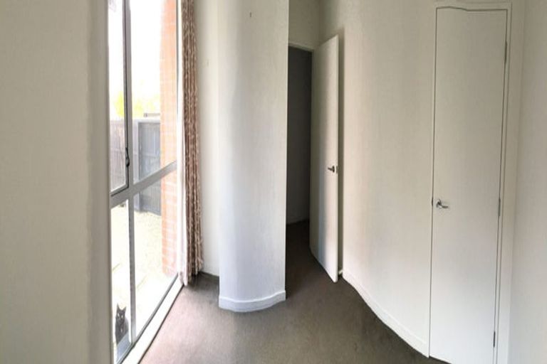 Photo of property in The Altair, 3/120 Rintoul Street, Newtown, Wellington, 6021