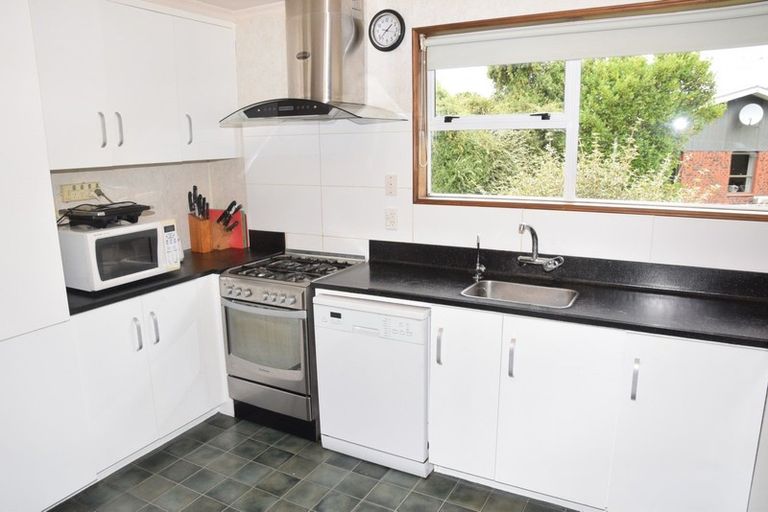 Photo of property in 44 Marama Avenue North, Otatara, Invercargill, 9879