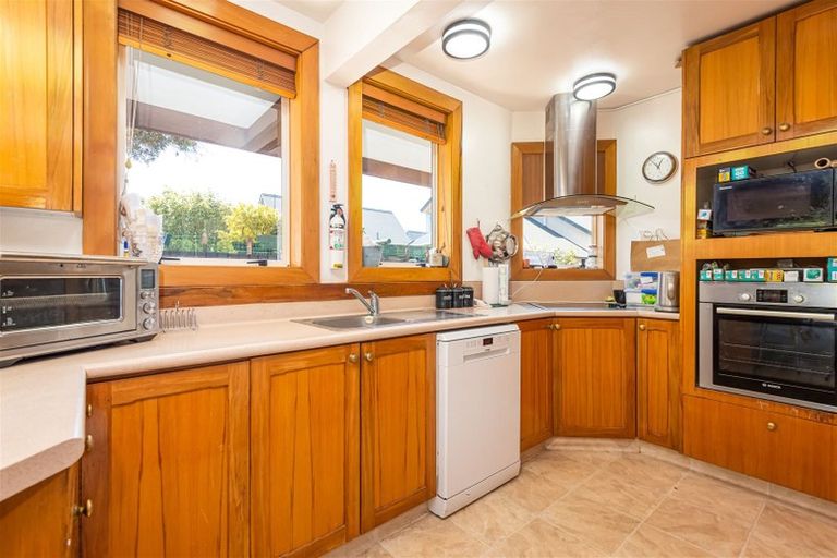 Photo of property in 2/14 Wakatu Avenue, Moncks Bay, Christchurch, 8081