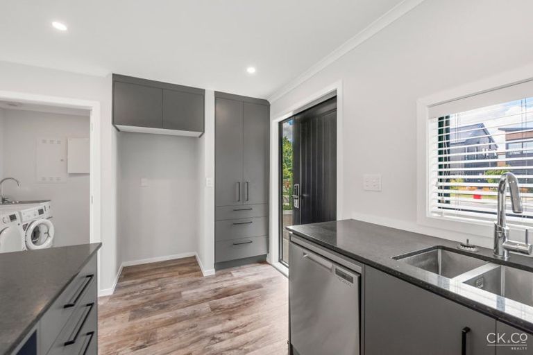 Photo of property in 25 Doug Jensen Street, Wallaceville, Upper Hutt, 5018