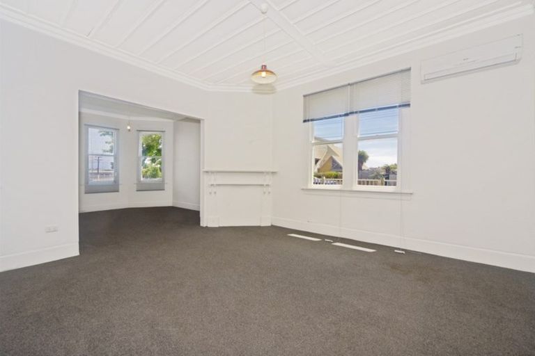 Photo of property in 42 Weraroa Road, Levin, 5510