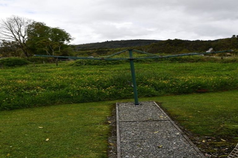 Photo of property in 8 Gladstone Street, Seddonville, Westport, 7891