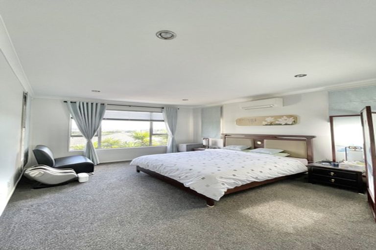 Photo of property in 68 Oakway Drive, Schnapper Rock, Auckland, 0632
