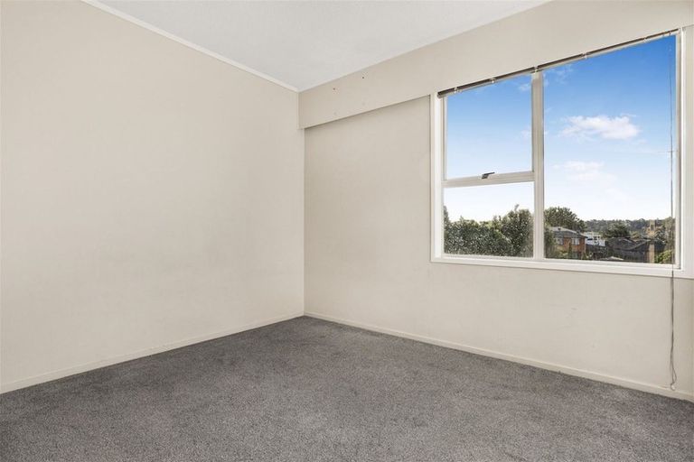 Photo of property in 7 Doone Place, Massey, Auckland, 0614