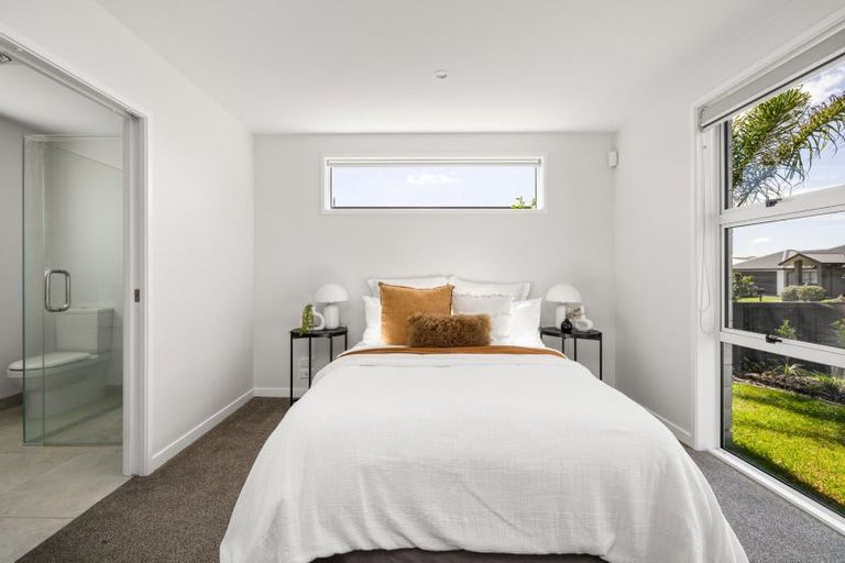 Photo of property in 80 Puhirake Crescent, Pyes Pa, Tauranga, 3112