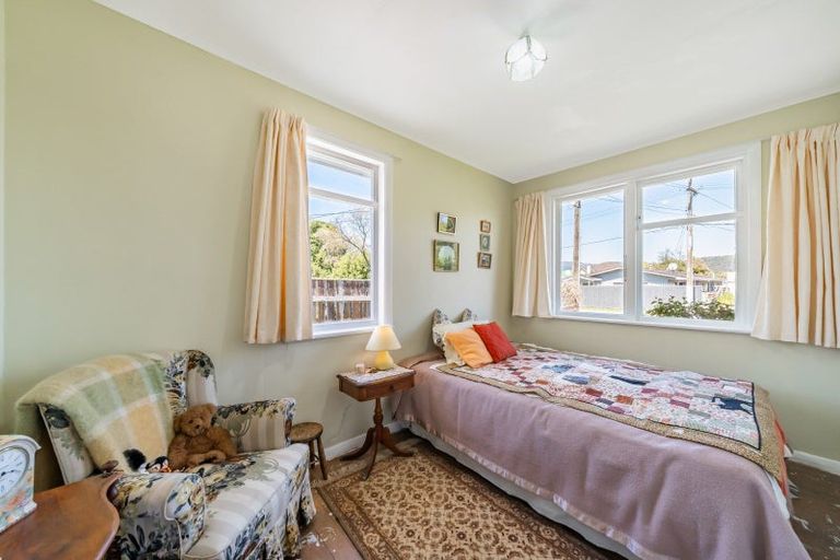 Photo of property in 94 Mcleod Street, Elderslea, Upper Hutt, 5018