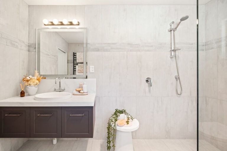 Photo of property in 42 Manganese Point Road, Tamaterau, Whangarei, 0174