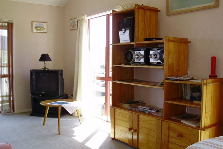 Photo of property in 37 Peninsula Parade, Hihi, Mangonui, 0494