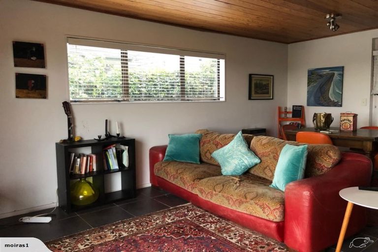 Photo of property in 24b Roslyn Road, Mount Wellington, Auckland, 1060