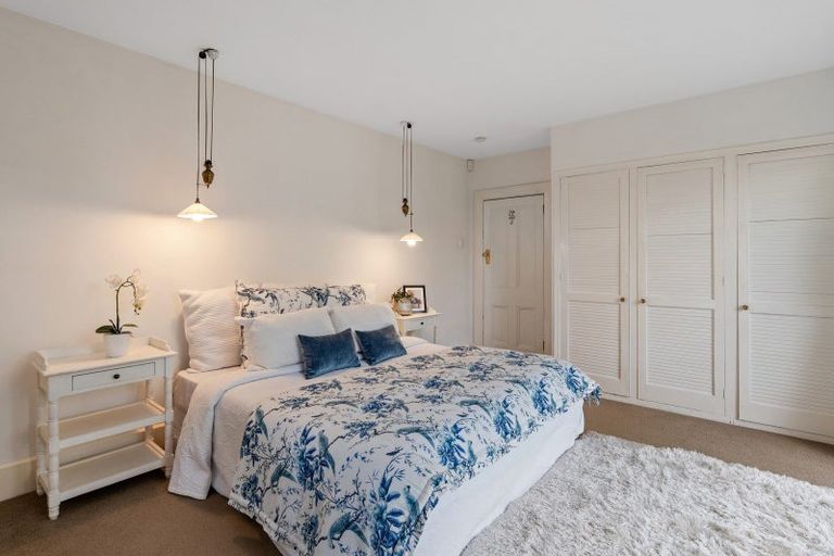 Photo of property in 42 Hawkesbury Avenue, St Albans, Christchurch, 8014