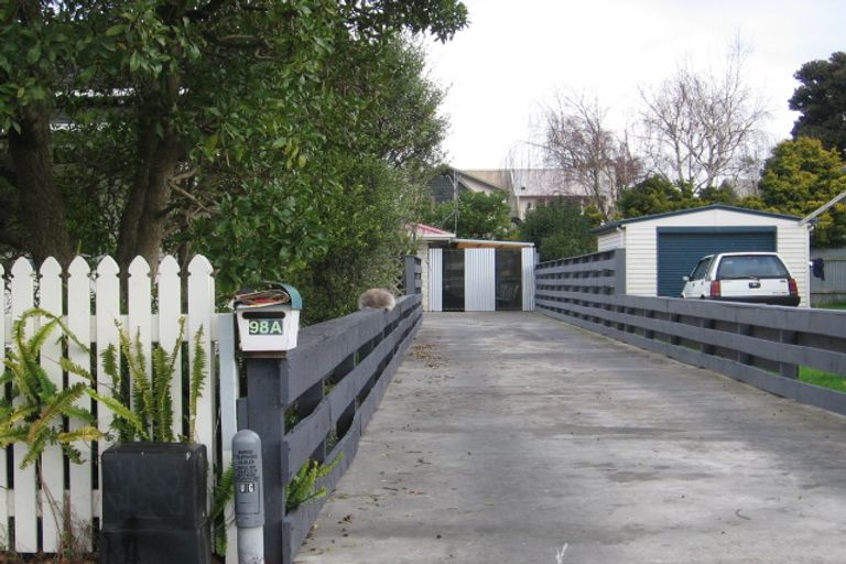 Photo of property in 98a Heretaunga Street, Palmerston North, 4414