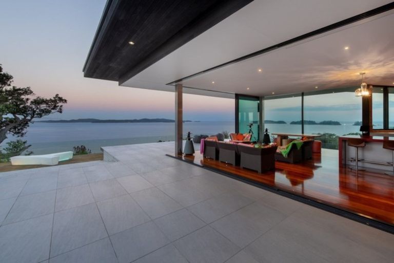 Photo of property in 10 Jackson Crescent, Mahurangi East, Warkworth, 0982