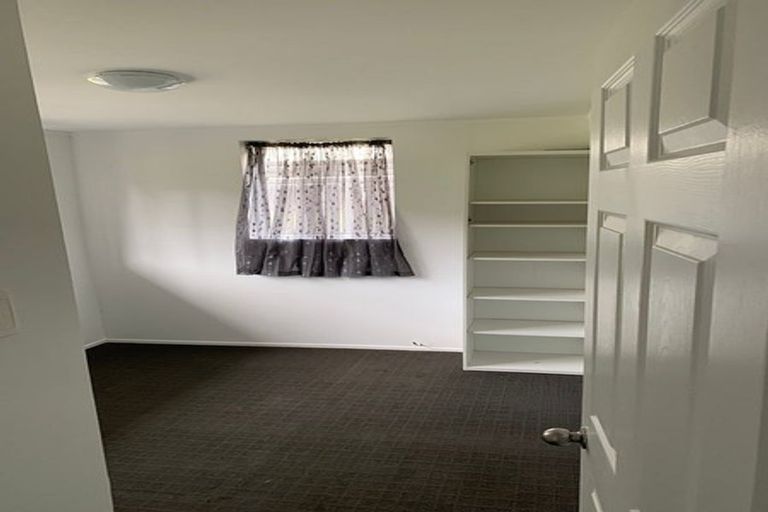 Photo of property in 132 Finlayson Avenue, Clendon Park, Auckland, 2103