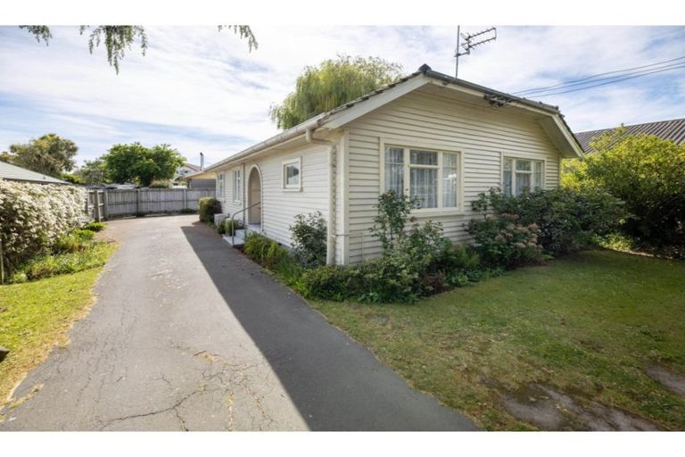 Photo of property in 1/395 Linwood Avenue, Bromley, Christchurch, 8062