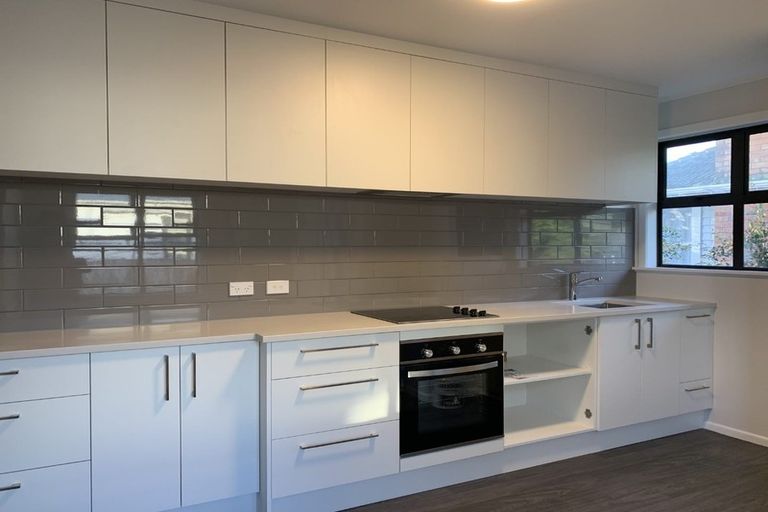 Photo of property in 50 Barrys Road, Glendene, Auckland, 0602