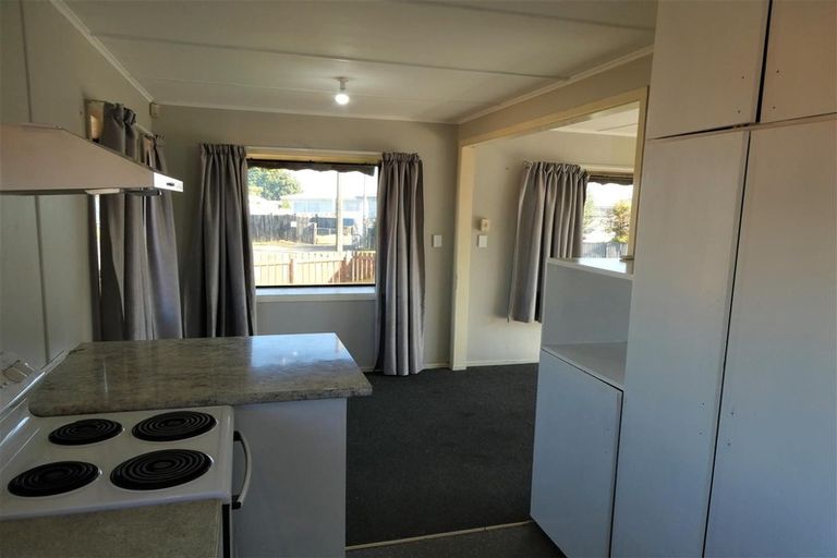 Photo of property in 400 Huia Place, Camberley, Hastings, 4120