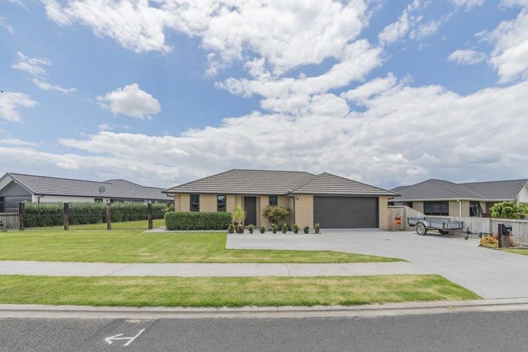 Photo of property in 20 Costello Drive, Ngatea, 3503