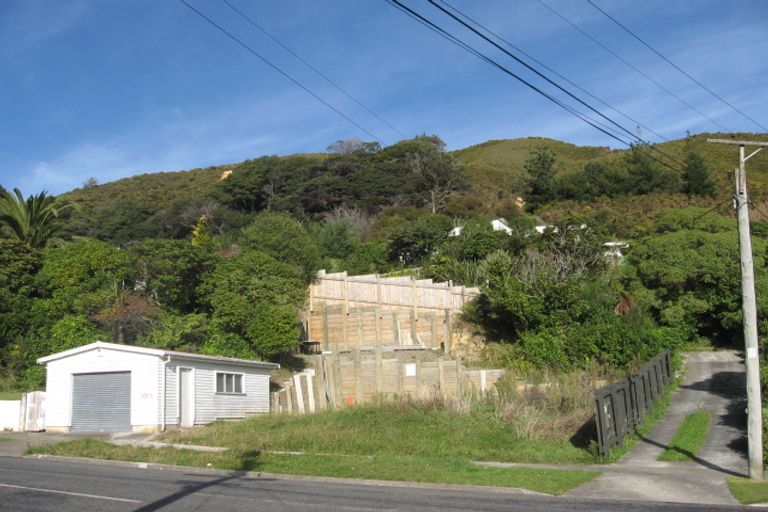 Photo of property in 242 Waddington Drive, Naenae, Lower Hutt, 5011