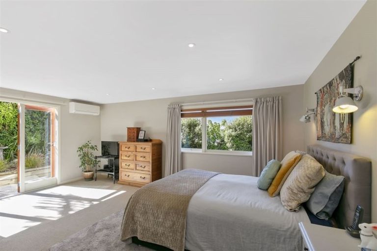 Photo of property in 59 Spencer Street, Crofton Downs, Wellington, 6035