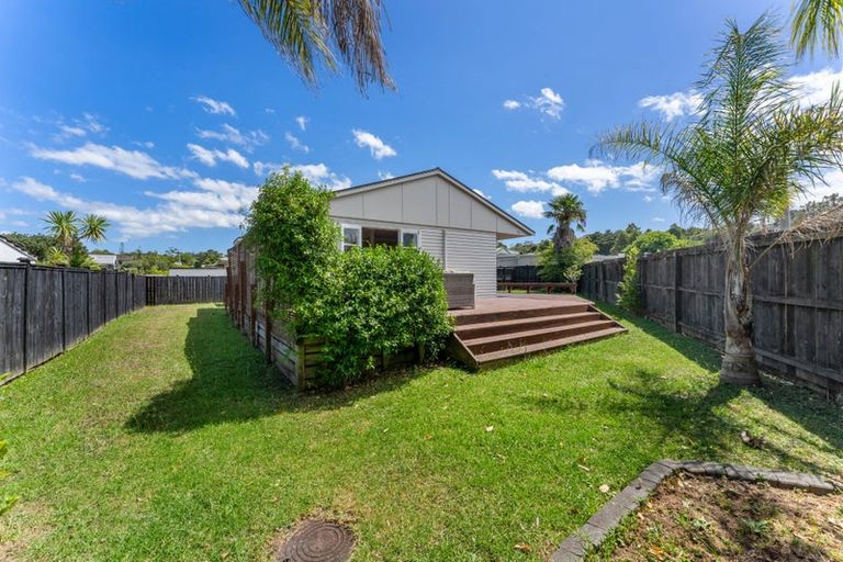 Photo of property in 1/5 Compton Street, Hillcrest, Auckland, 0627