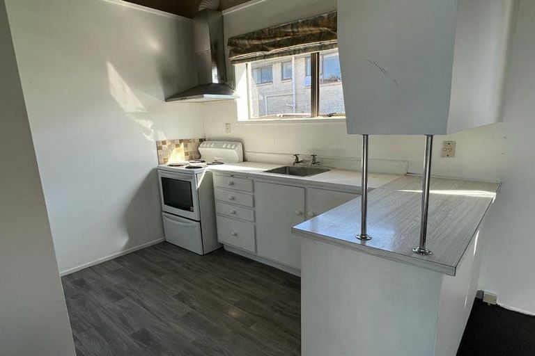 Photo of property in 1/69 Butley Drive, Farm Cove, Auckland, 2012