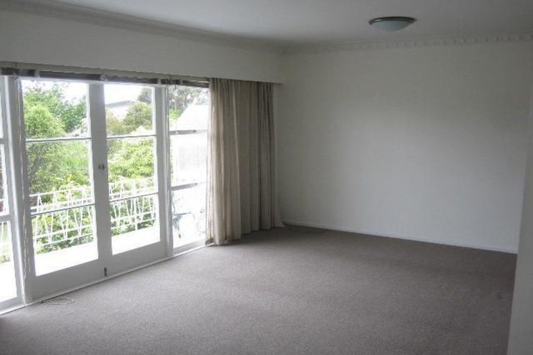 Photo of property in 2/7 Castleton Drive, Howick, Auckland, 2014